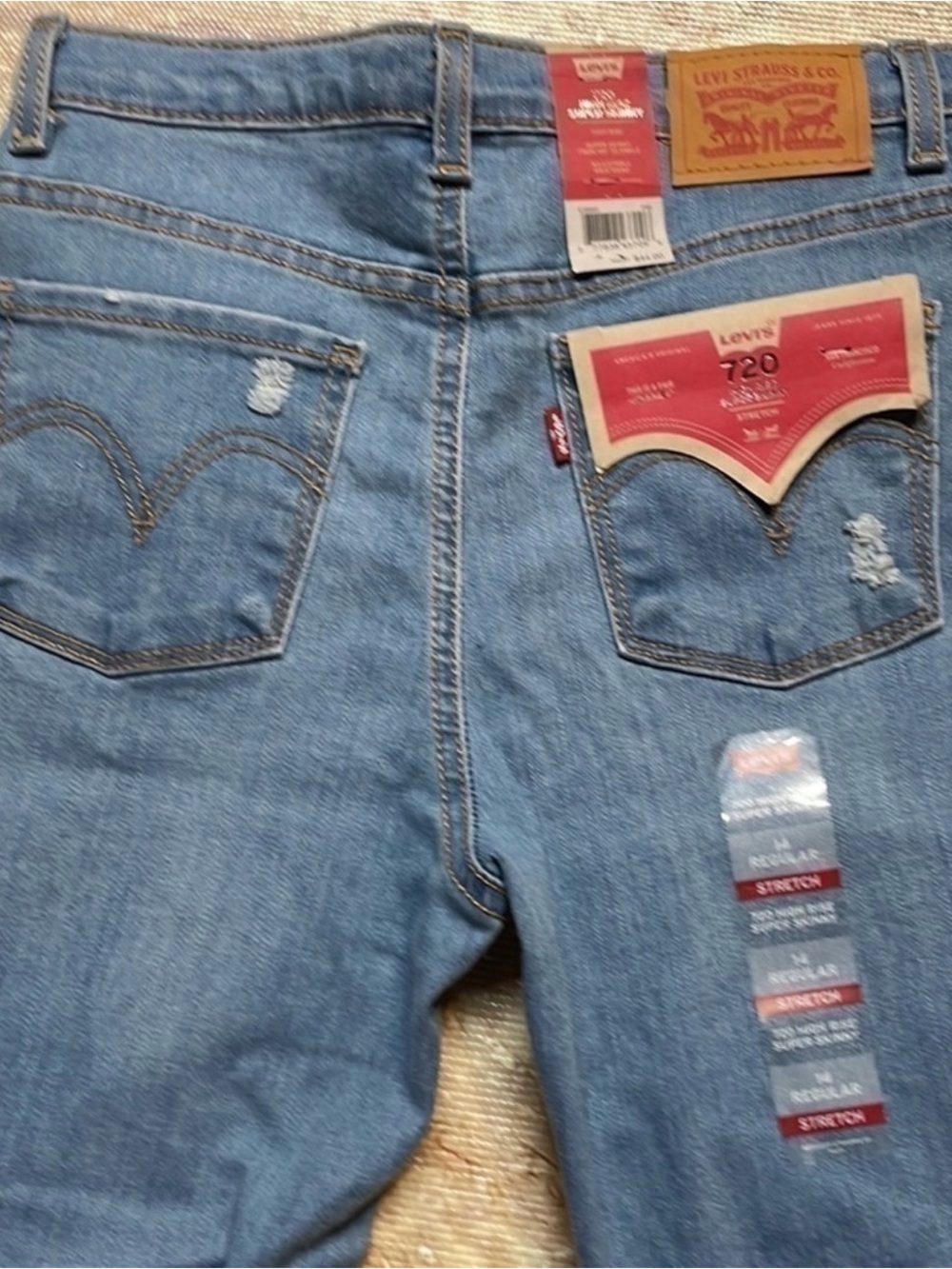 Levi’s girls high-rise super skinny distressed look jeans. Size 14. - Picture 5 of 10